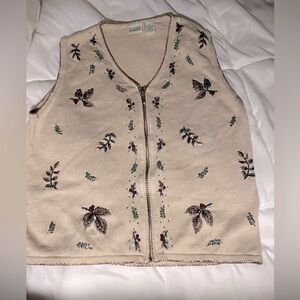 Classic Elements size L cream-colored zip sweater vest